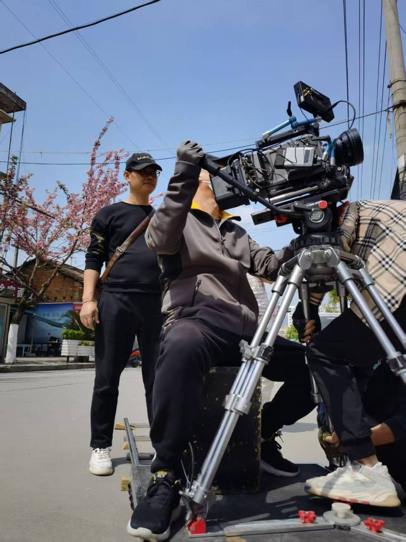 安县广告片拍摄：快消品牌爆款之选，网感内容适配社媒传播！